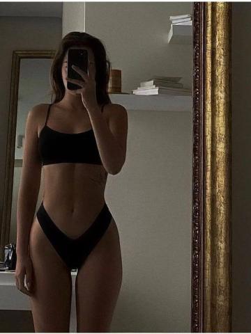 Ирина Вип Горячая Брюнетка фото 2